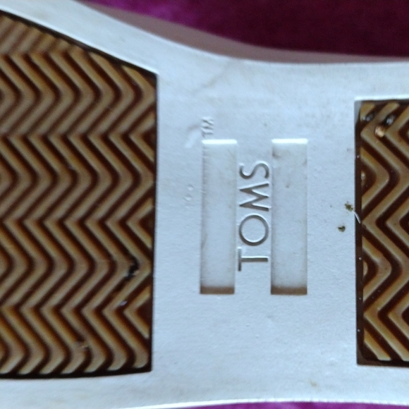 Toms boots - Picture 2 of 4